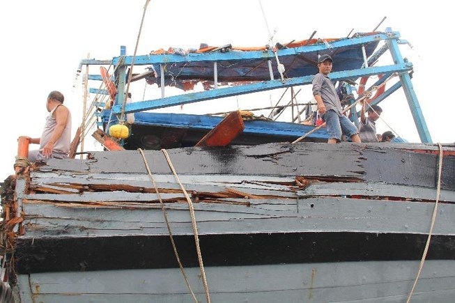 5 ngư dân bị tàu Trung Quốc đâm chìm gần đảo Hoàng Sa