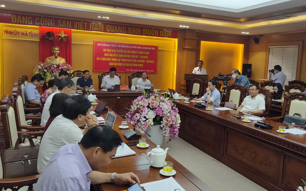 Nhiều hoạt động văn hóa, nghệ thuật tại Lễ kỷ niệm 65 năm Ngày Bác Hồ về thăm Hà Tĩnh
