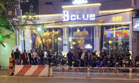 Gần 60 dân chơi phê ma túy trong quán bar ở Bình Tân