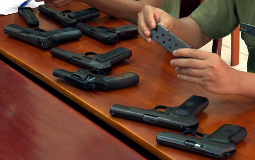 Lãnh đạo công an huyện bị xét kỷ luật vì cấp dưới trộm 9 khẩu súng