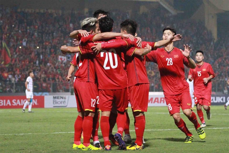 Việt Nam - Philippines 2-1: ‘Lốc đỏ’ buộc Eriksson tâm phục