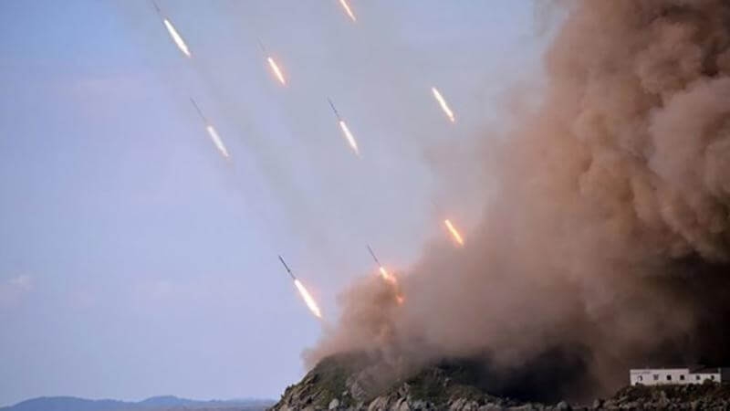 Triều Tiên bắn 250 quả đạn pháo về phía vùng biển phía đông và tây
