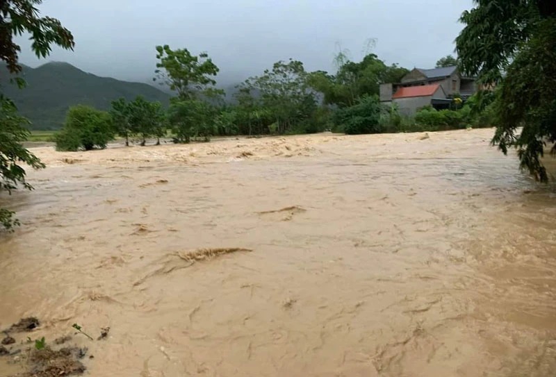 Các tỉnh từ Thanh Hóa đến Quảng Ngãi chủ động ứng phó với mưa lớn, ngập lụt