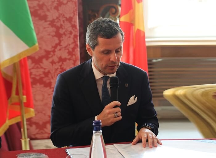 Quốc vụ khanh Quốc phòng Italy Matteo Perego Cremnago tại Đối thoại
